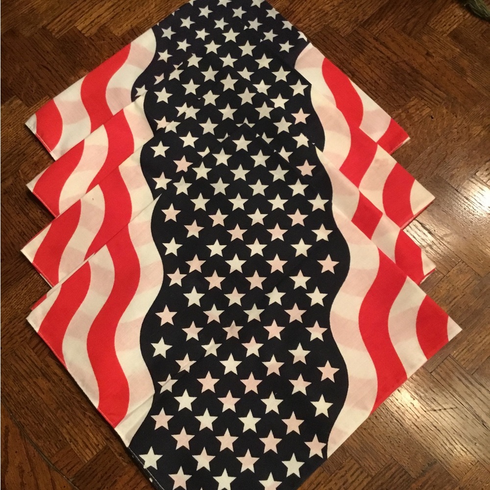 USA 250 Celebration Patriotic Stars and Stripes 4 Napkins